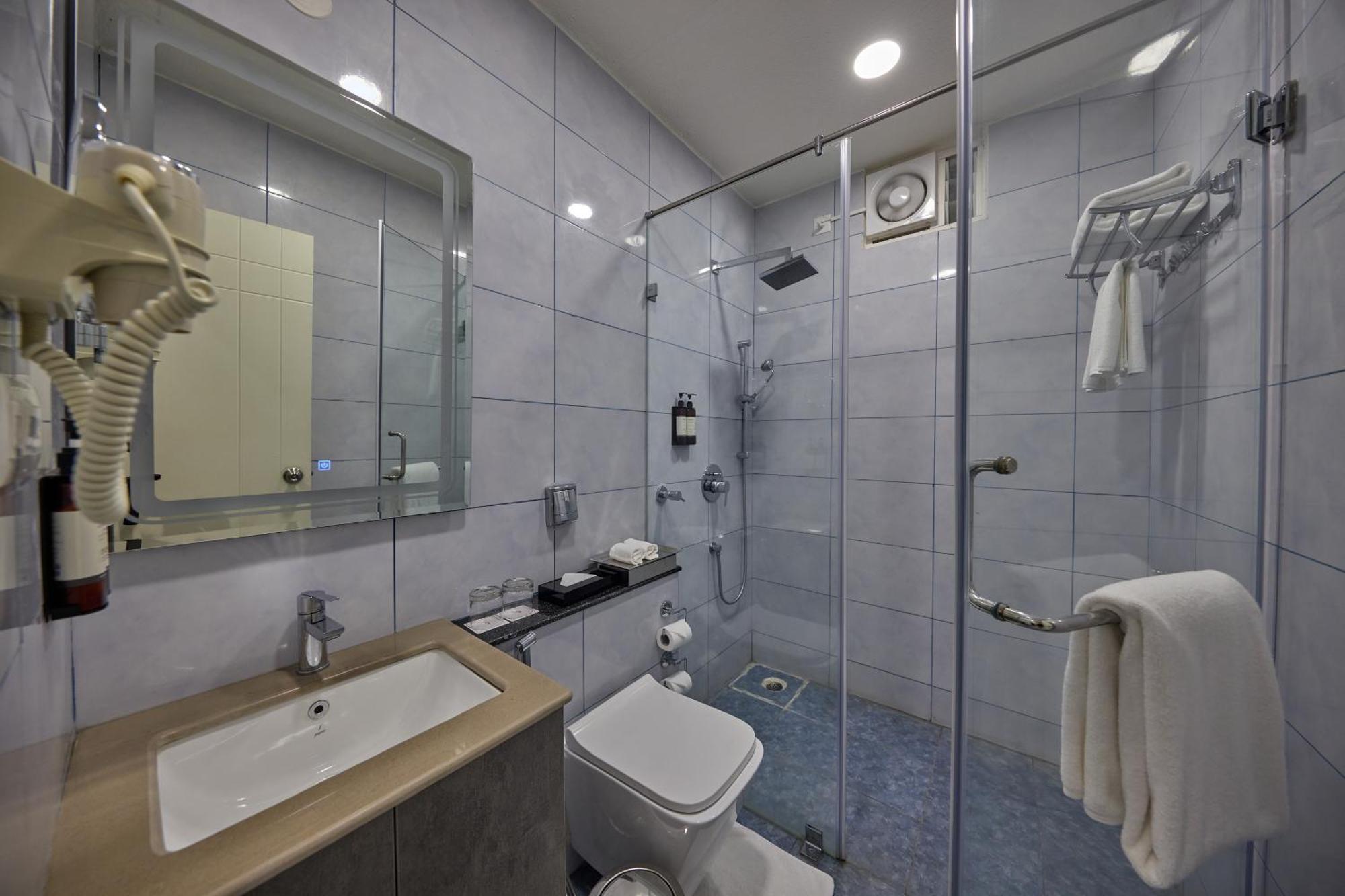 Regenta Hotel 5*
